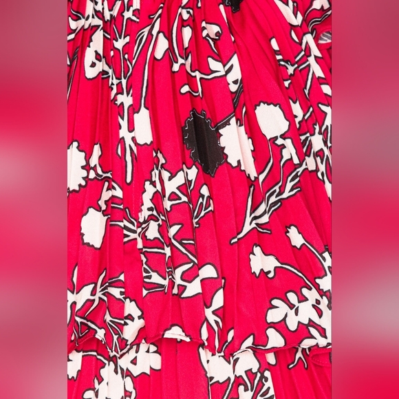 Self-Portrait Off Shoulder Pleated Floral Mini Dress Size 4 - Picture 5 of 13